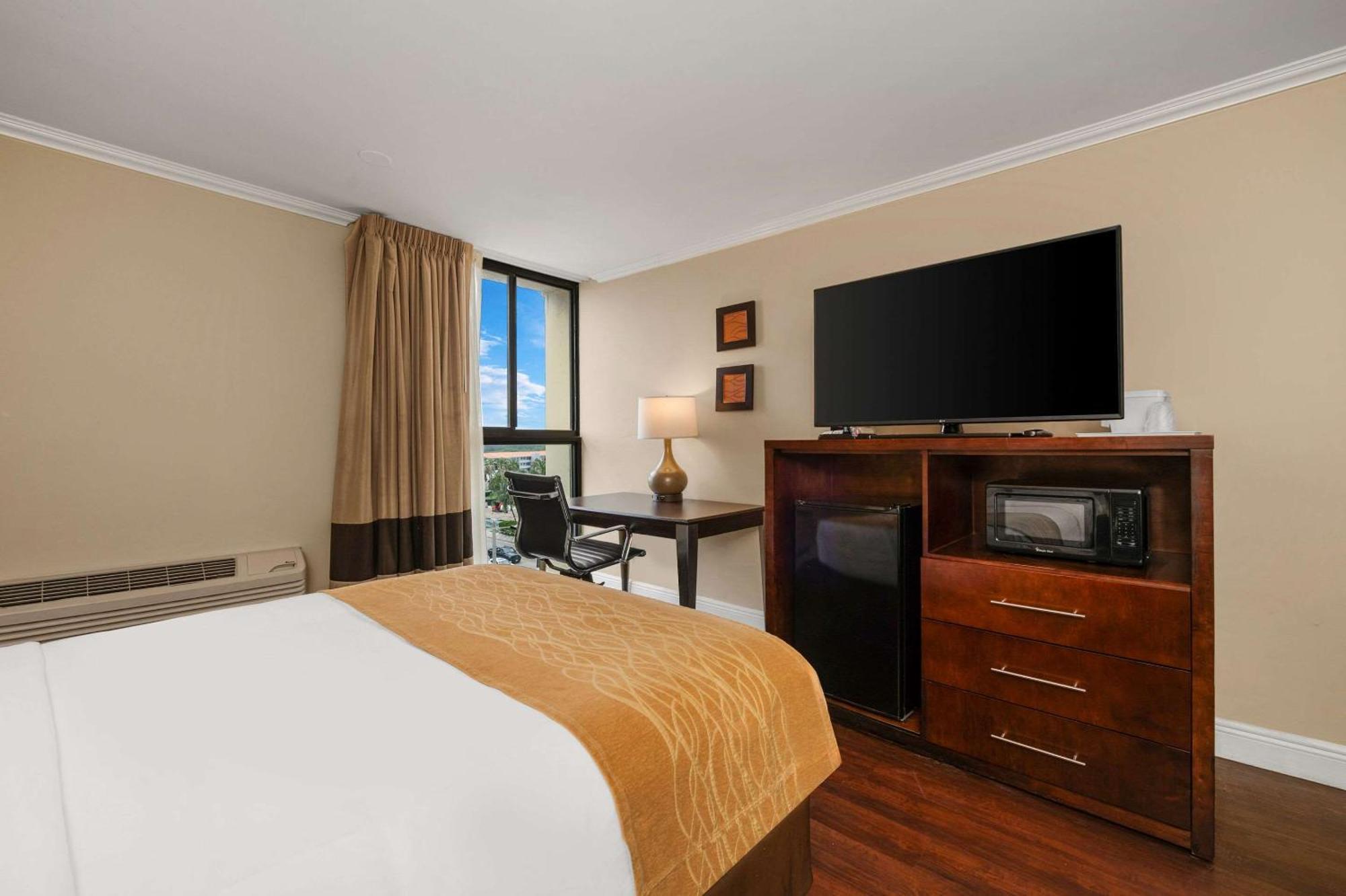 Comfort Inn Oceanside דירפילד ביץ' מראה חיצוני תמונה